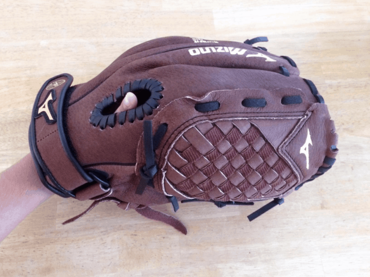 baseball glove for 9 year olds